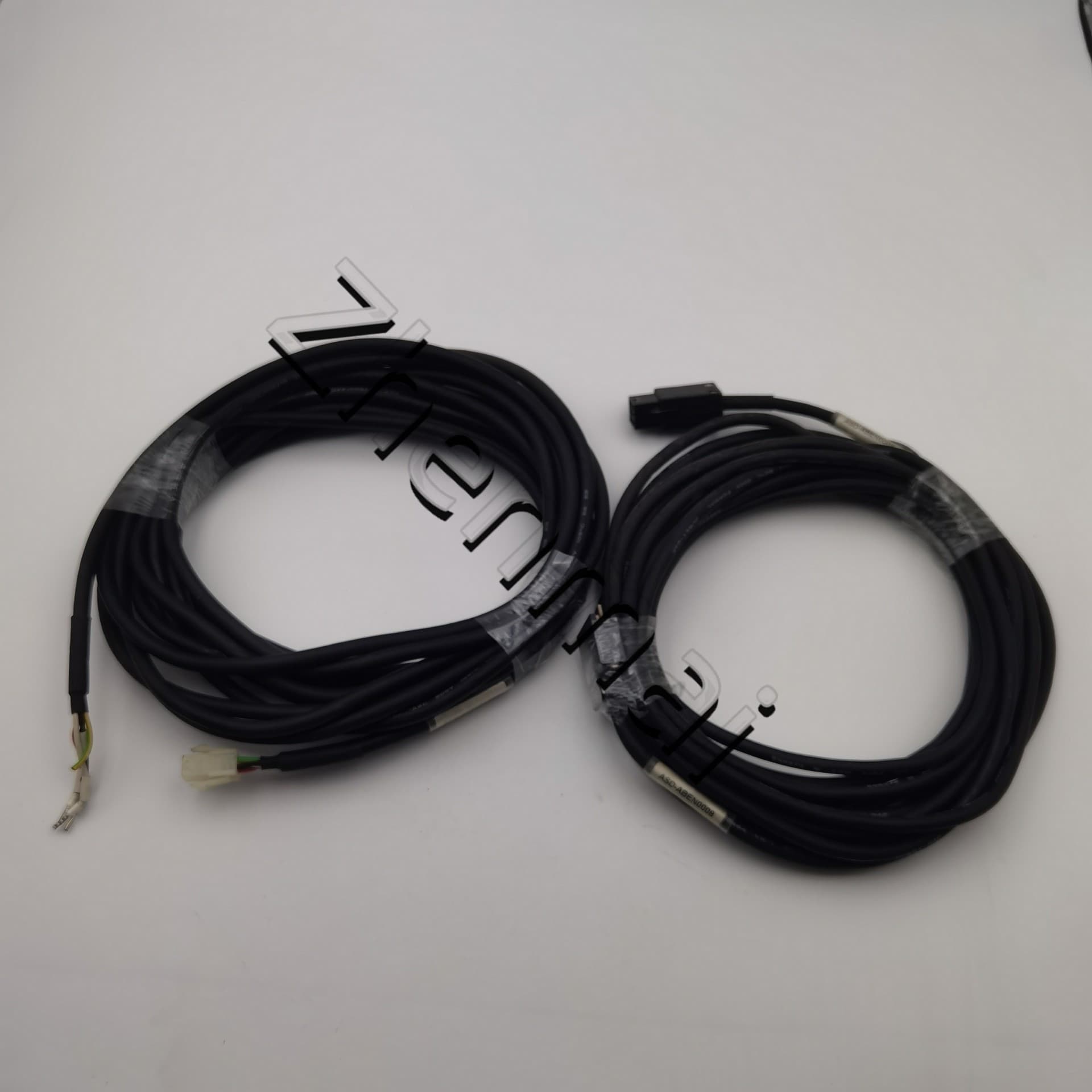 100 % helt ny original och äkta Delta ASD-ABEN0008 Frekvensomvandlare Driv servomotor