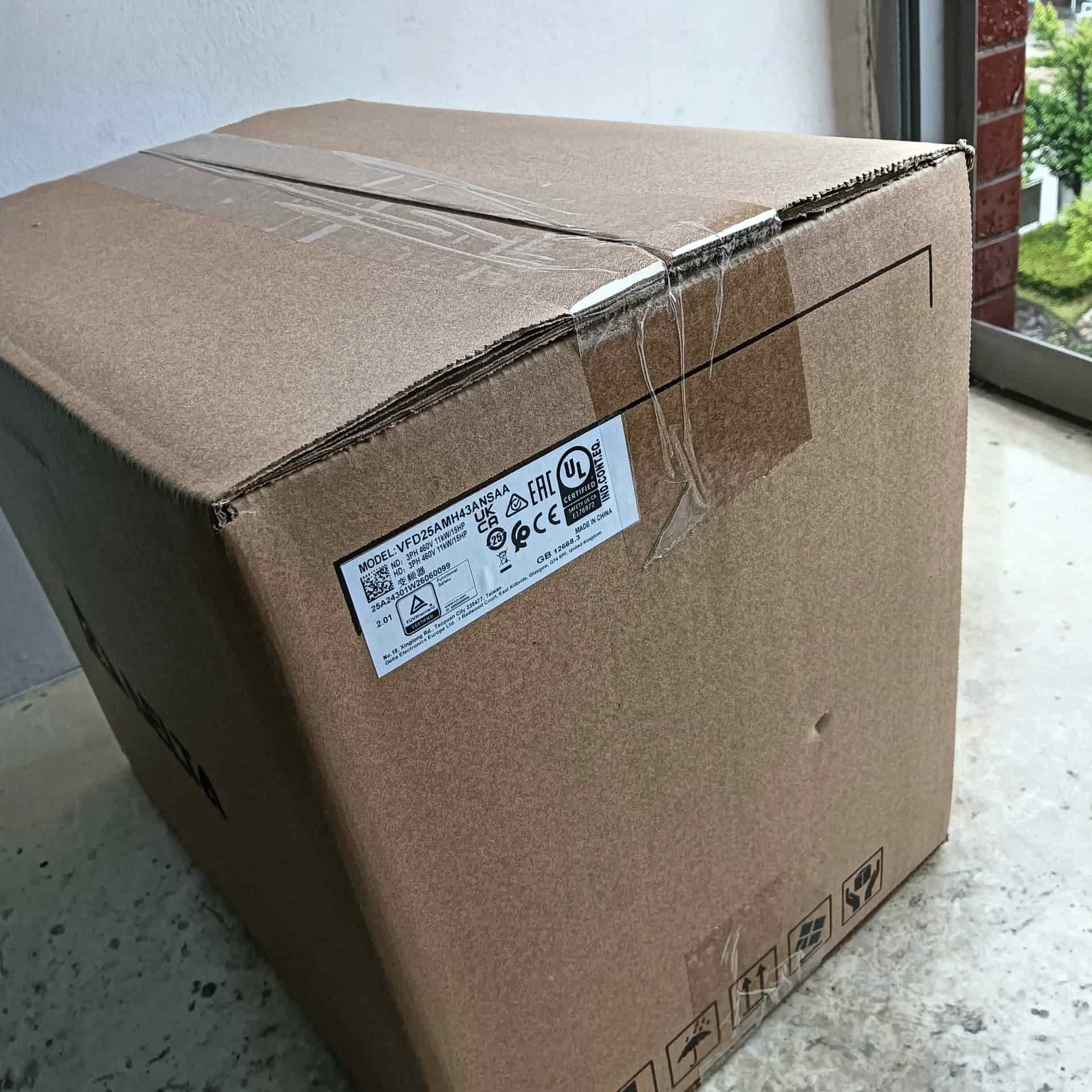 100% helt ny original och äkta Delta VFD25AMH43ANSAA 11KW Frekvensomvandlare Driv servomotor