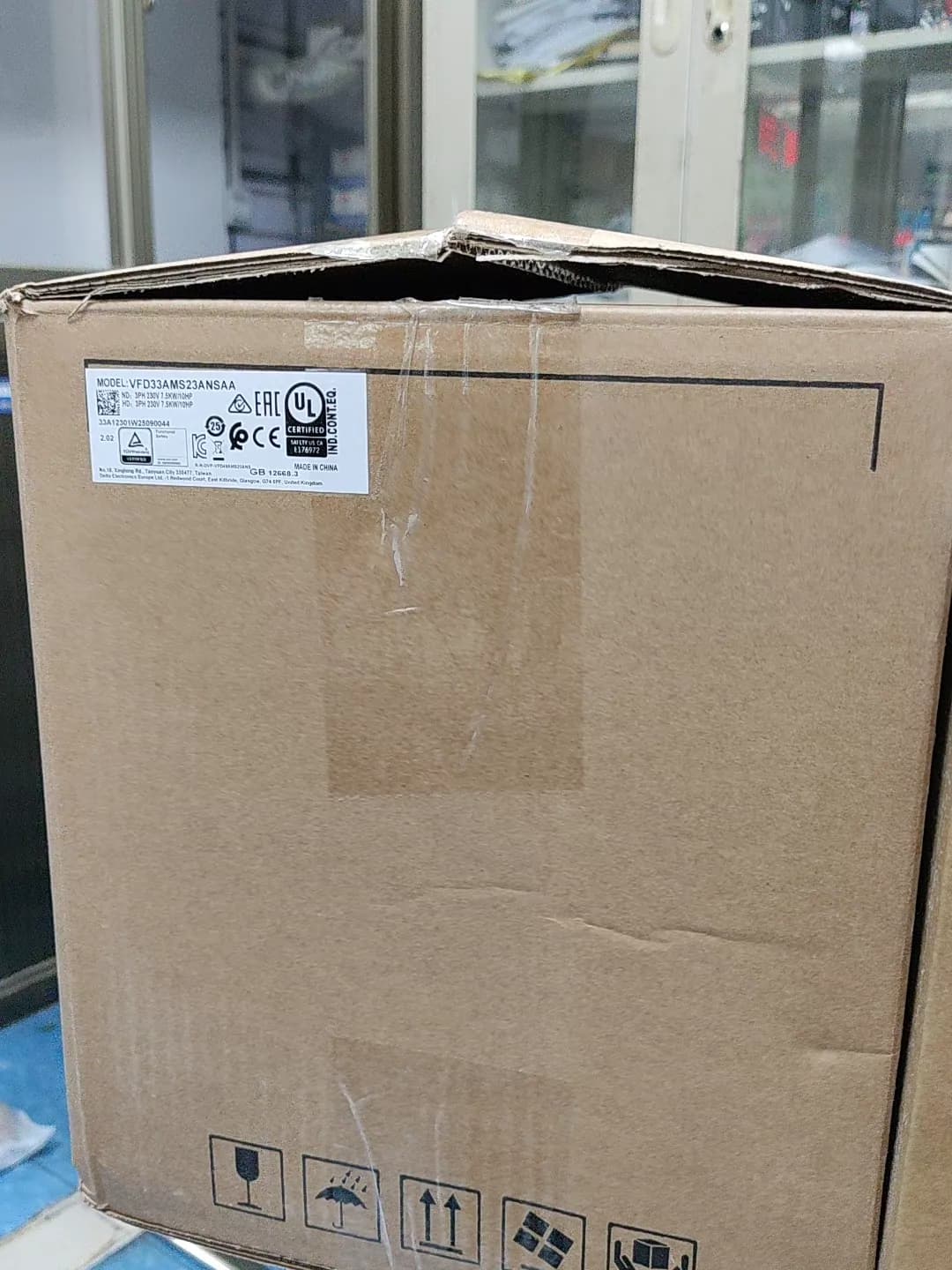 100% helt ny original och äkta Delta VFD33AMS23ANSAA 7,5KW trefas 220V frekvensomriktare Driv servomotor