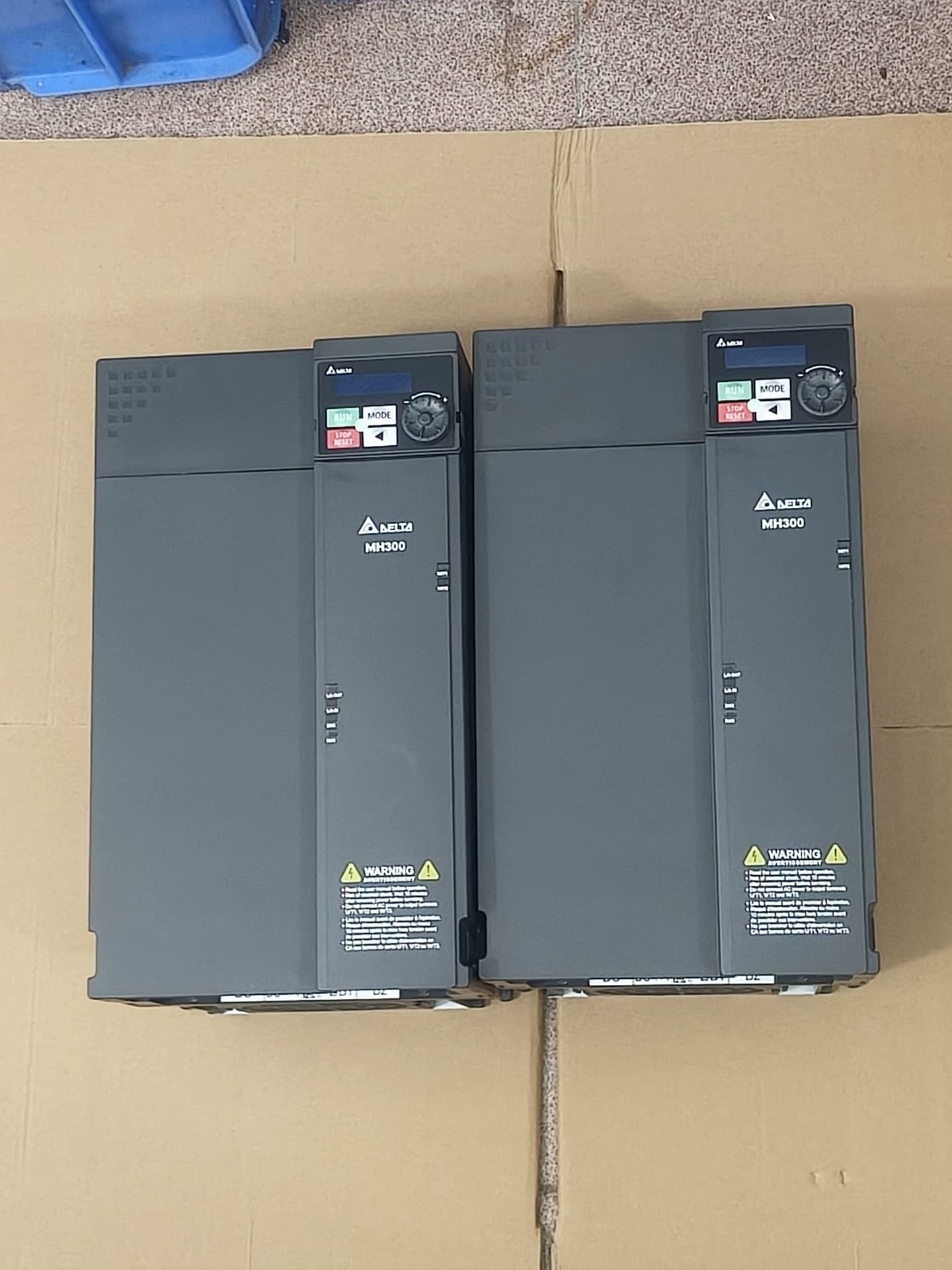 100 % helt nytt original och äkta Delta VFD38AMH43ANSAA 18,5KW Frekvensomvandlare Driv servomotor