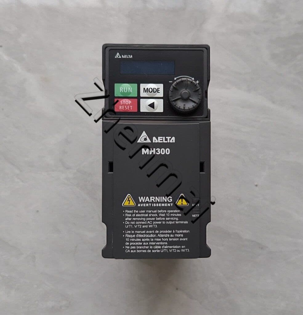 100 % helt nytt original och äkta Delta VFD4A2MH43ANSAA 1,5KW Frekvensomvandlare Driv servomotor