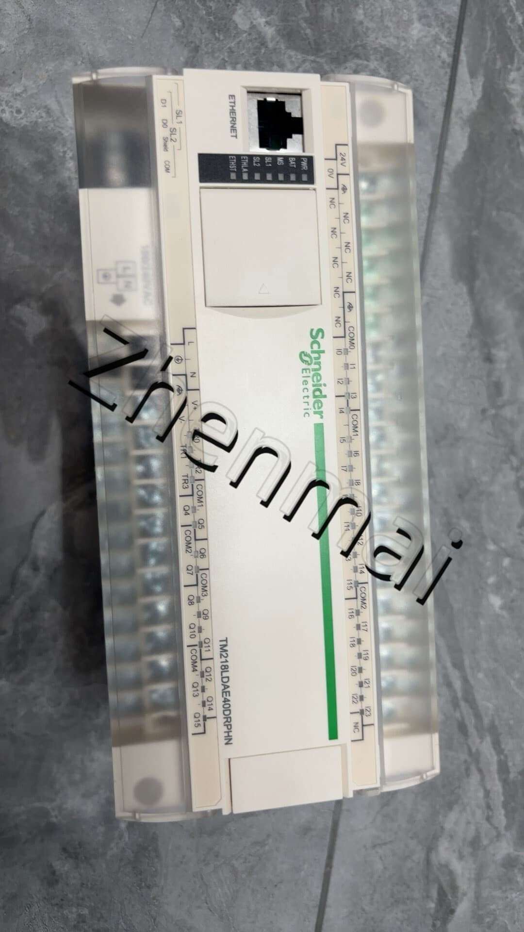 100 % helt ny, original och äkta Schneider TM218LDAE24DRHN Frekvensomvandlare, strömbrytare, kontaktorer, skyddsanordningar