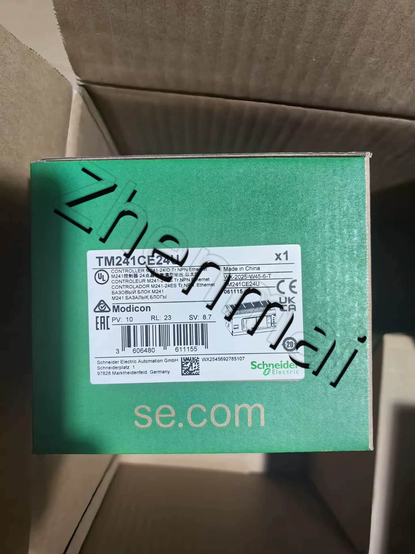 100 % helt ny, original och äkta Schneider TM241CE24U Frekvensomvandlare, strömbrytare, kontaktorer, skyddsanordningar