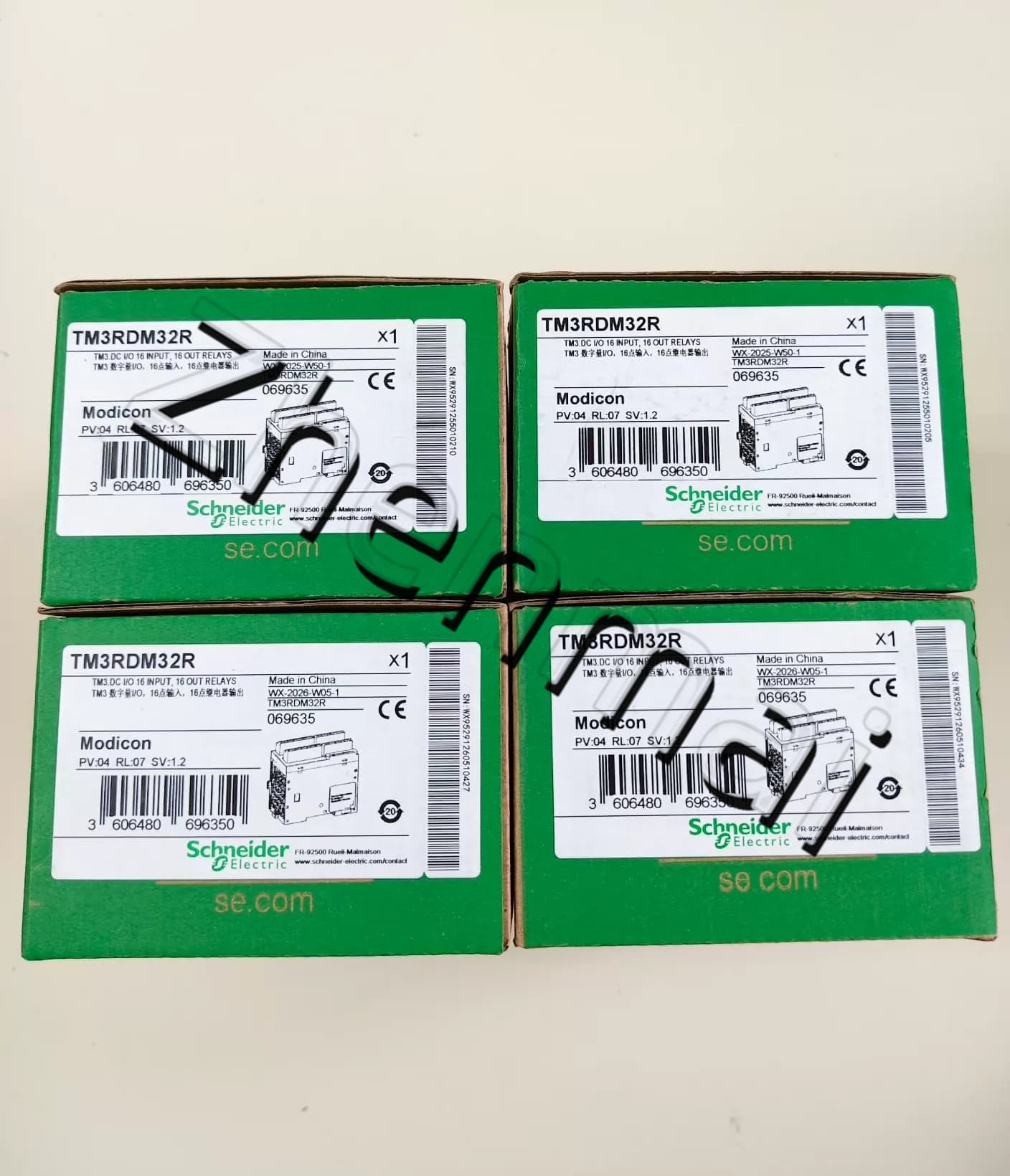 100 % helt nya, original och äkta Schneider TM3RDM32R Frekvensomvandlare, strömbrytare, kontaktorer, skyddsanordningar