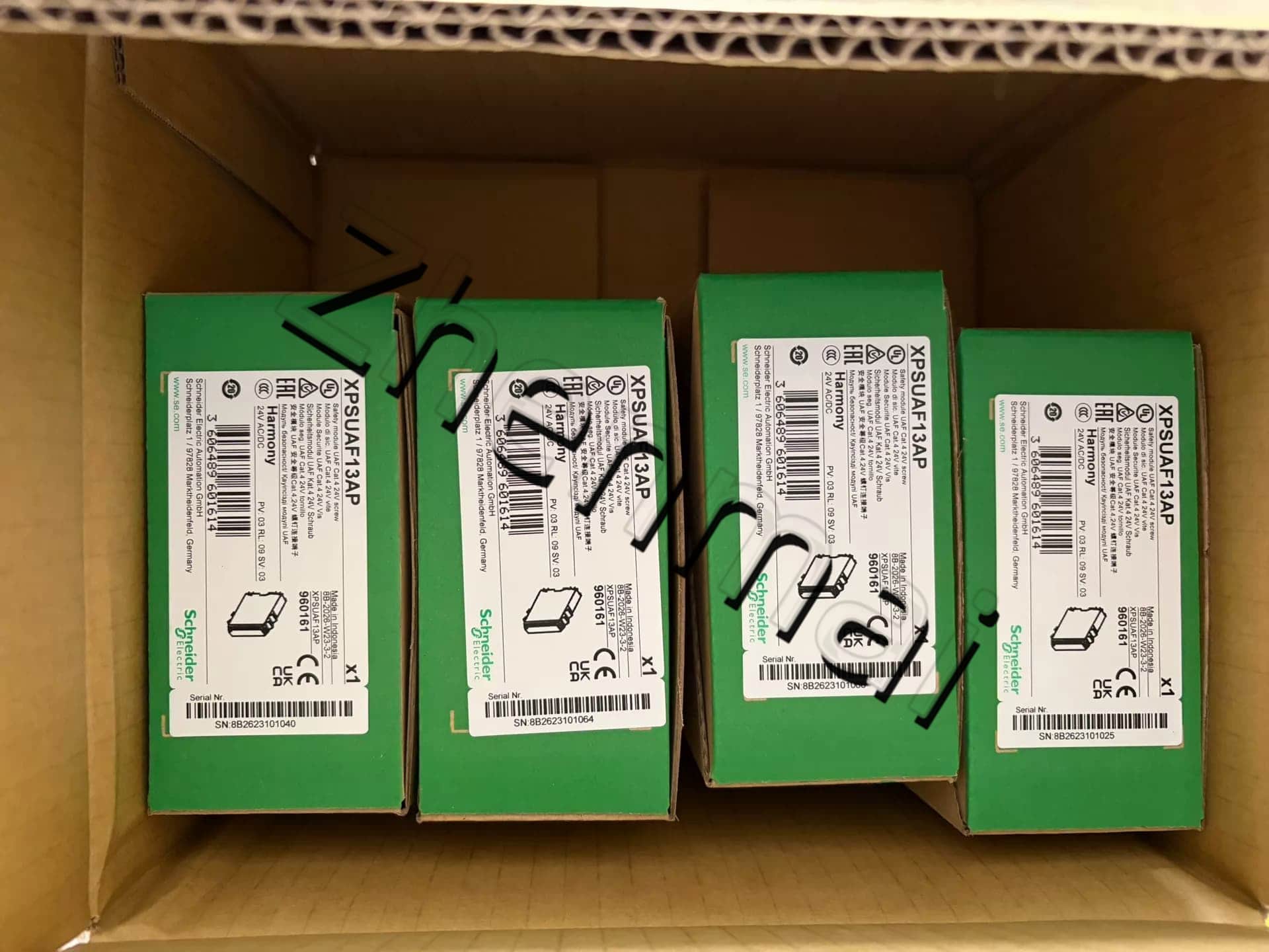 100 % helt nya, original och äkta Schneider XPSUAF13AP Frekvensomvandlare, strömbrytare, kontaktorer, skyddsanordningar