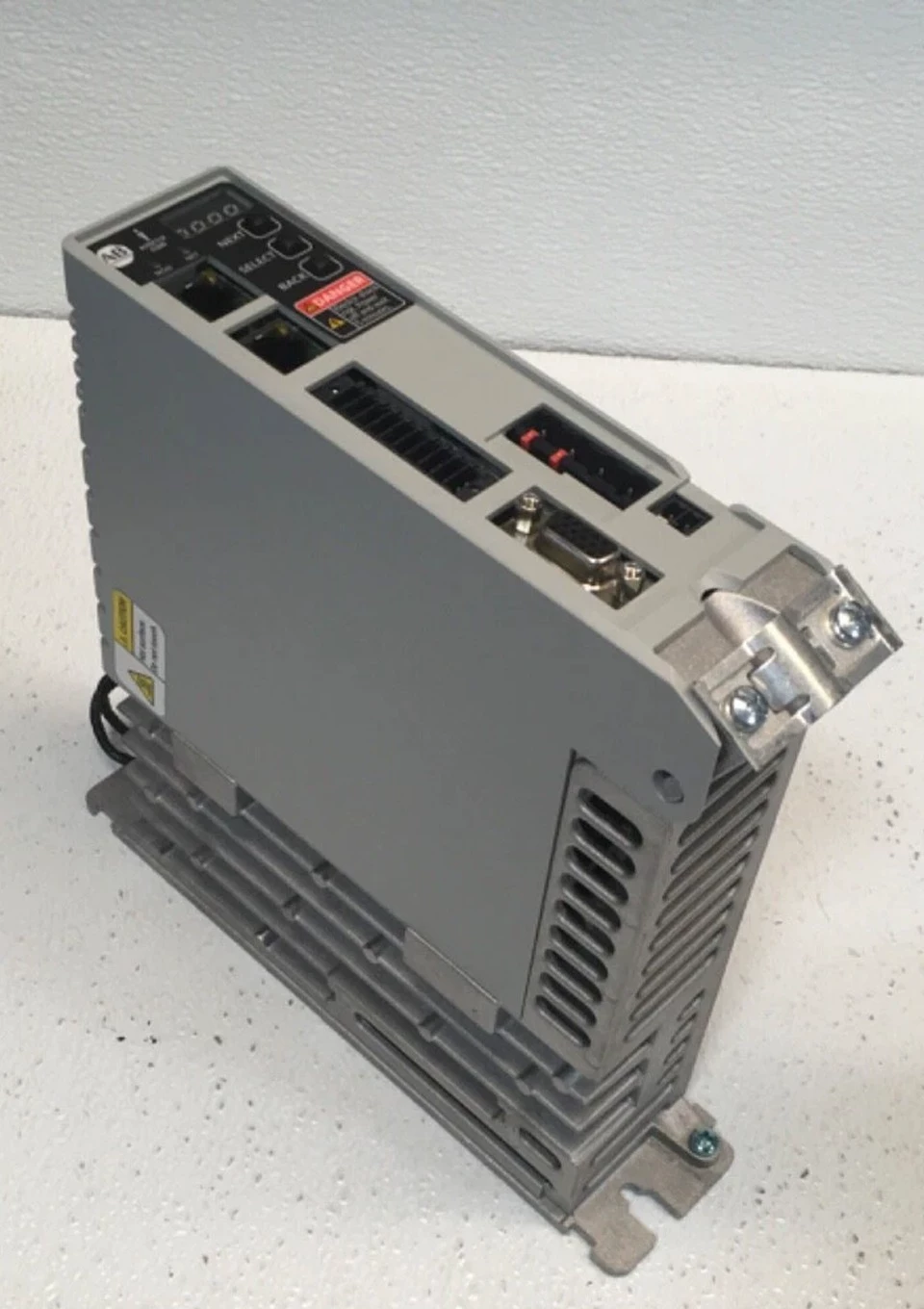 2198-C2055-ERS Kinetix 5300 Servo Drive, helt ny och äkta Snabb leverans
