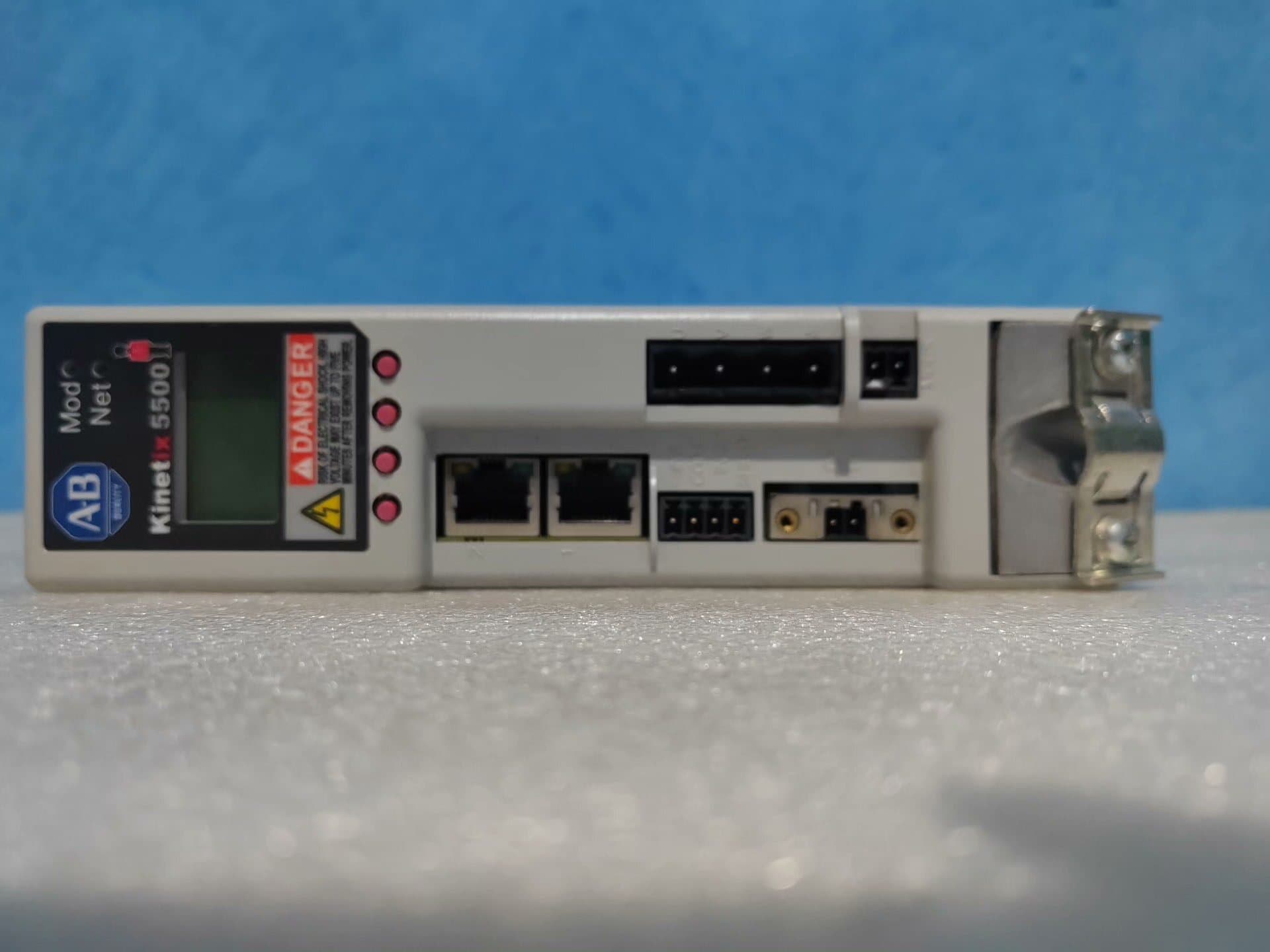 2198-H003-ERS Kinetix 5700 servo, helt ny och äkta