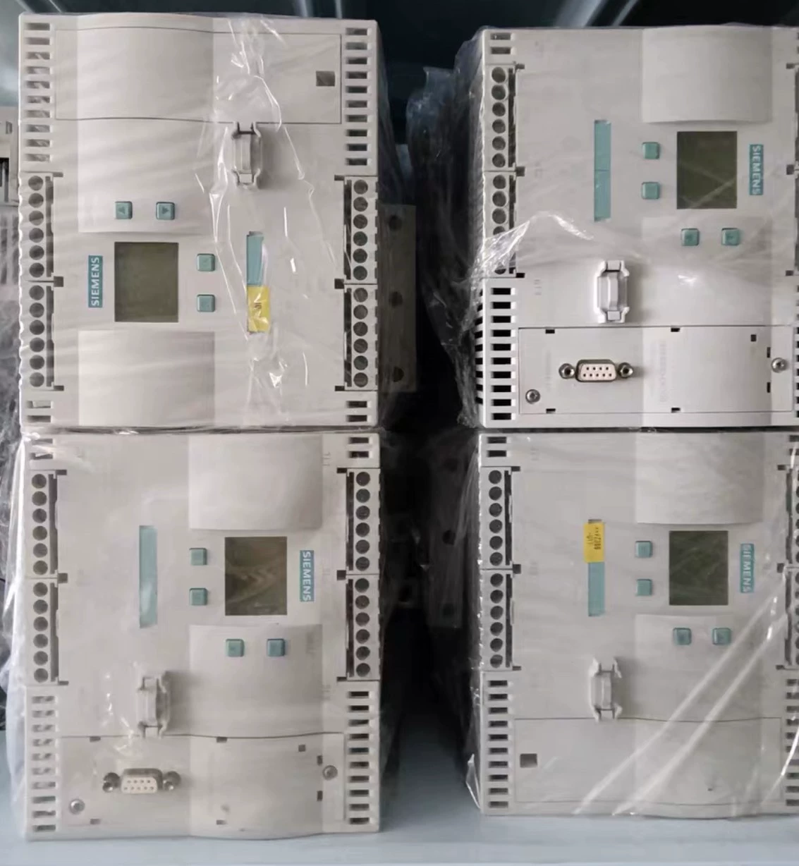 Helt ny, äkta, fabriksanpassad Siemens 3RW4456-2BC36 mjukstartare SIRIUS SOFT STARTER