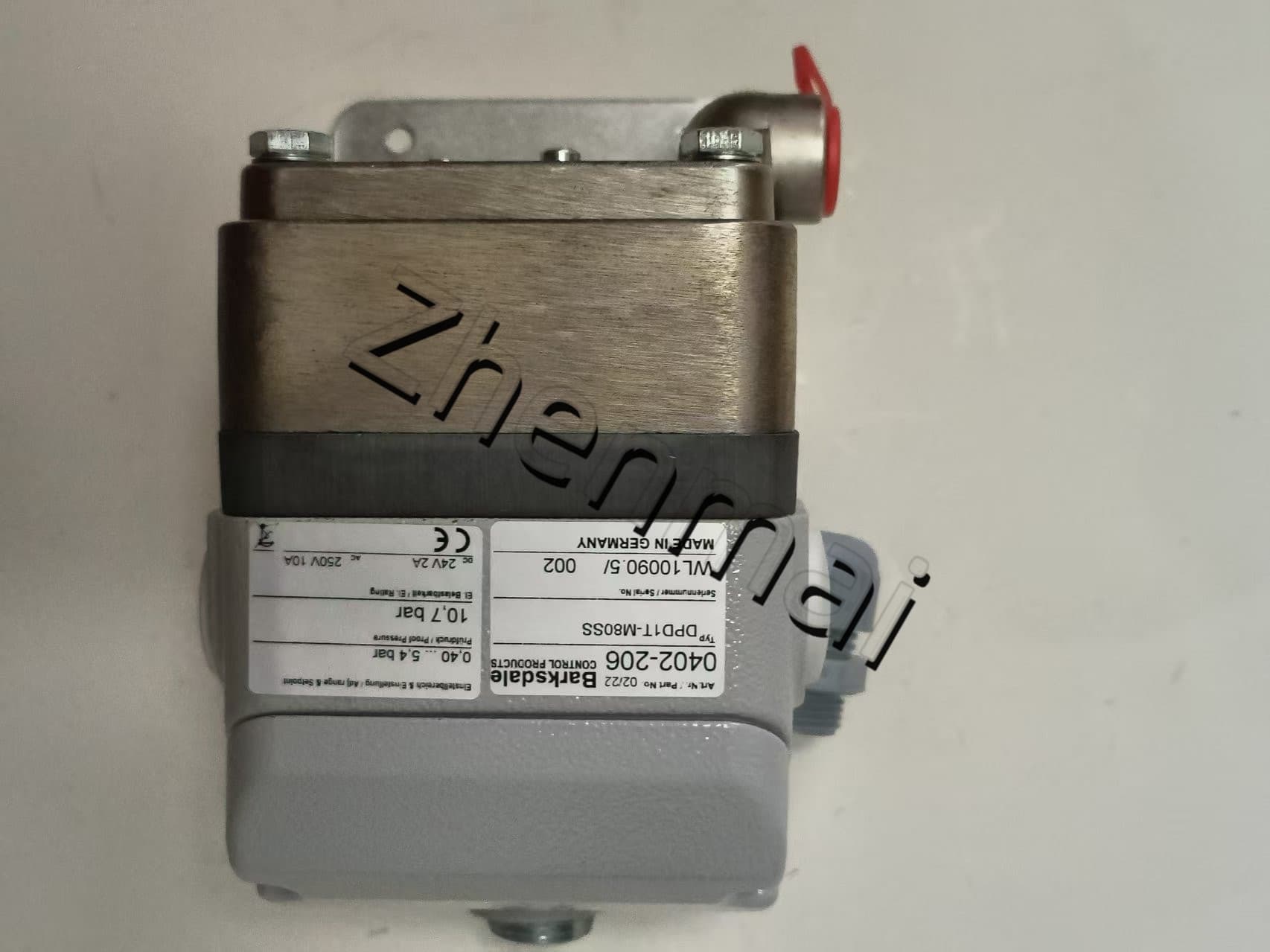 Helt ny original Barksdale 0402-206 DPD1T-M80SS Trycksensor Nivåomkopplare Flödesbrytare Tryckomkopplare Snabb leverans