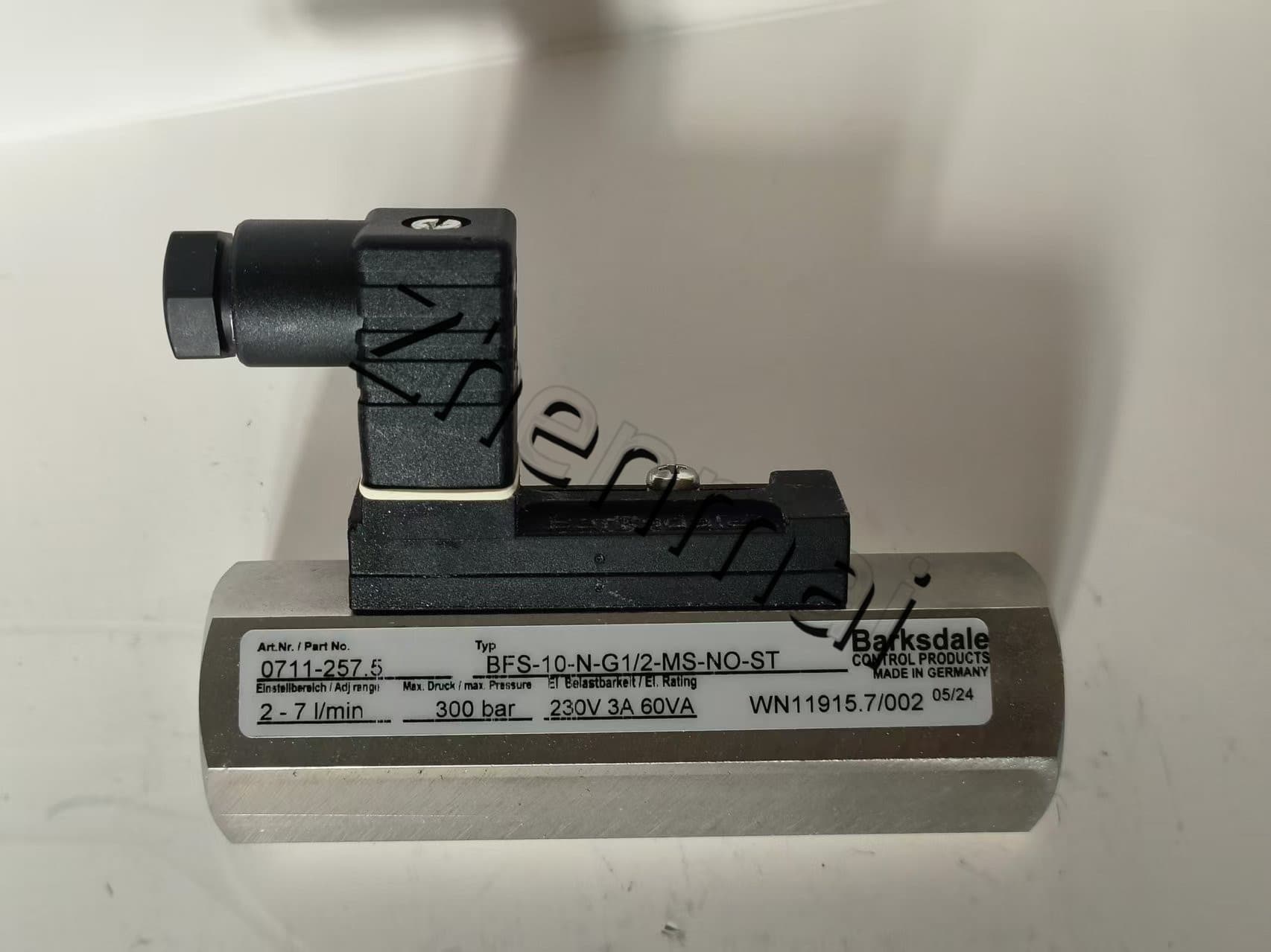 Helt ny original Barksdale 0711-257.5 Trycksensor Nivåomkopplare Flödesvakt Tryckbrytare Snabb leverans
