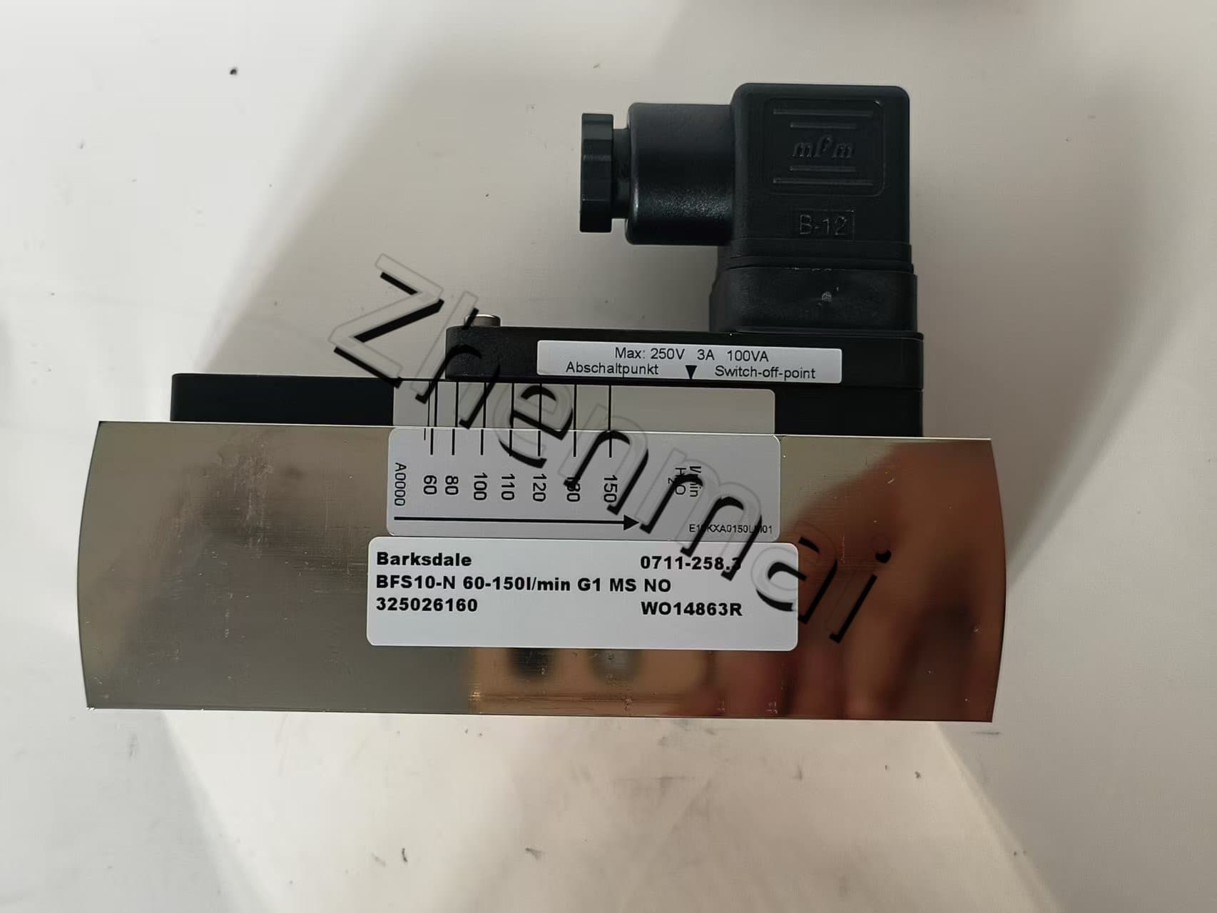 Helt ny original Barksdale 0711-258.3 Trycksensor Nivåomkopplare Flödesvakt Tryckomkopplare Snabb leverans