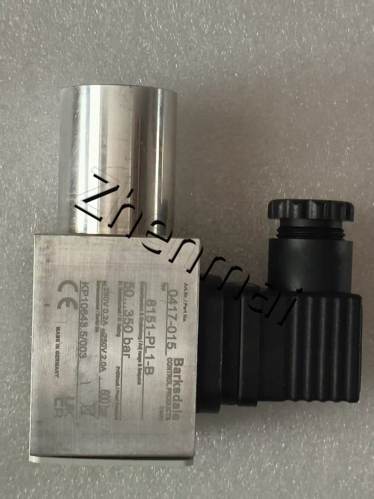 Helt ny original Barksdale 8151-PL1-B 0417-015 Trycksensor Nivåomkopplare Flödesvakt Tryckomkopplare Snabb leverans