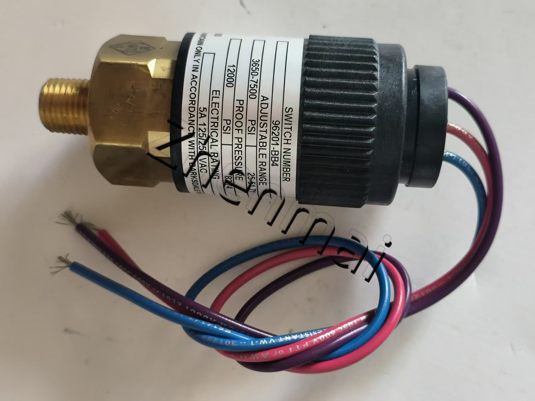 Helt ny original Barksdale 96201-BB4 Trycksensor Nivåomkopplare Flödesbrytare Tryckomkopplare Snabb leverans