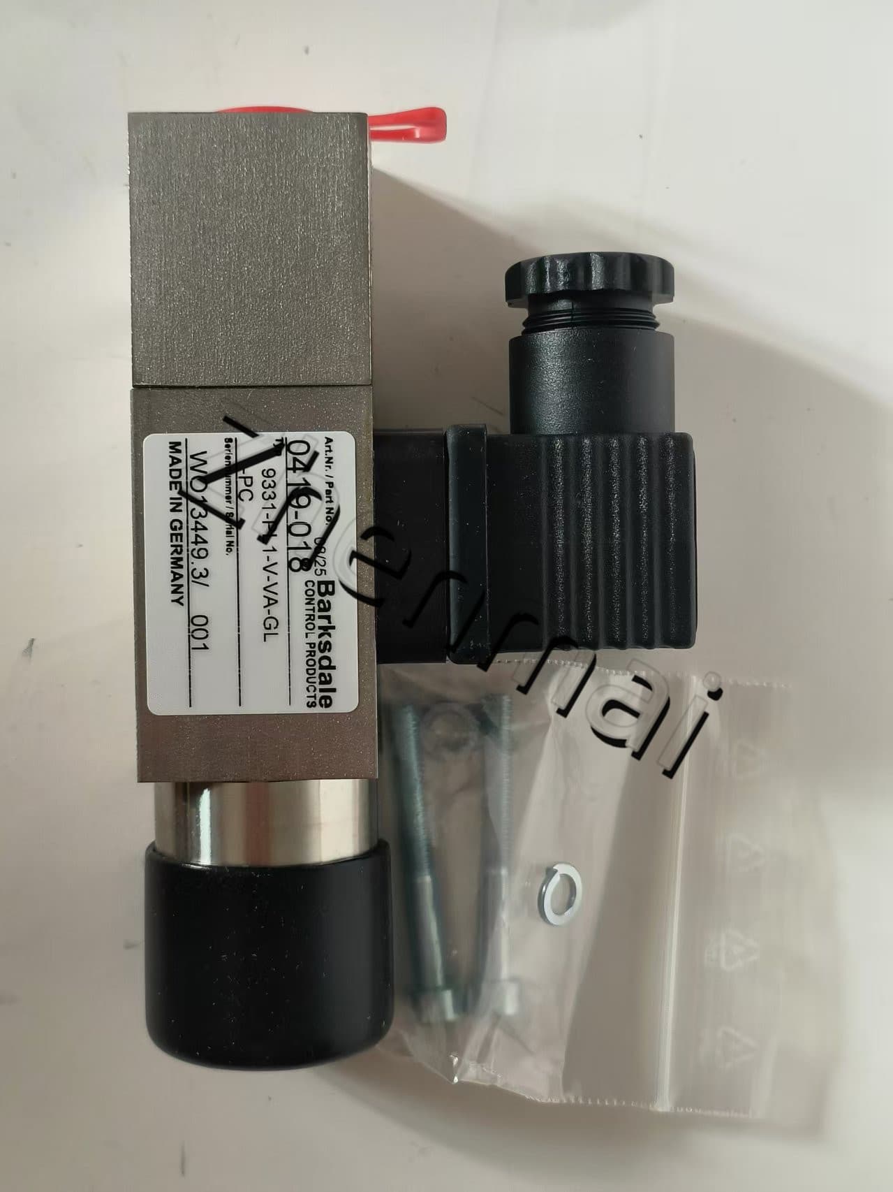 Helt ny original Barksdale 99331-PL1-V-VA-GL-PC 0419-018 Trycksensor Nivåomkopplare Flödesvakt Tryckomkopplare Snabb leverans