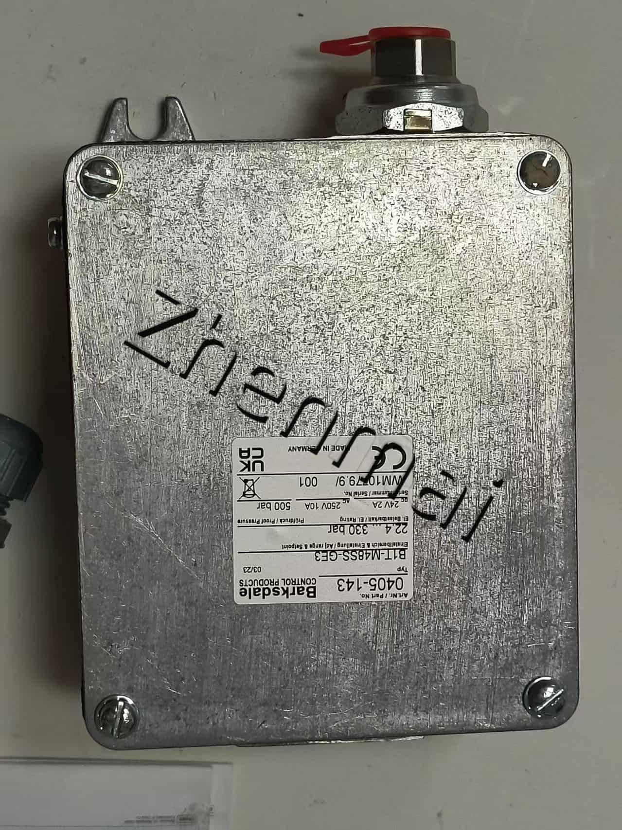 Helt ny original Barksdale B1T-M48SS-GE3 0405-143 Trycksensor Nivåomkopplare Flödesvakt Tryckomkopplare Snabb leverans