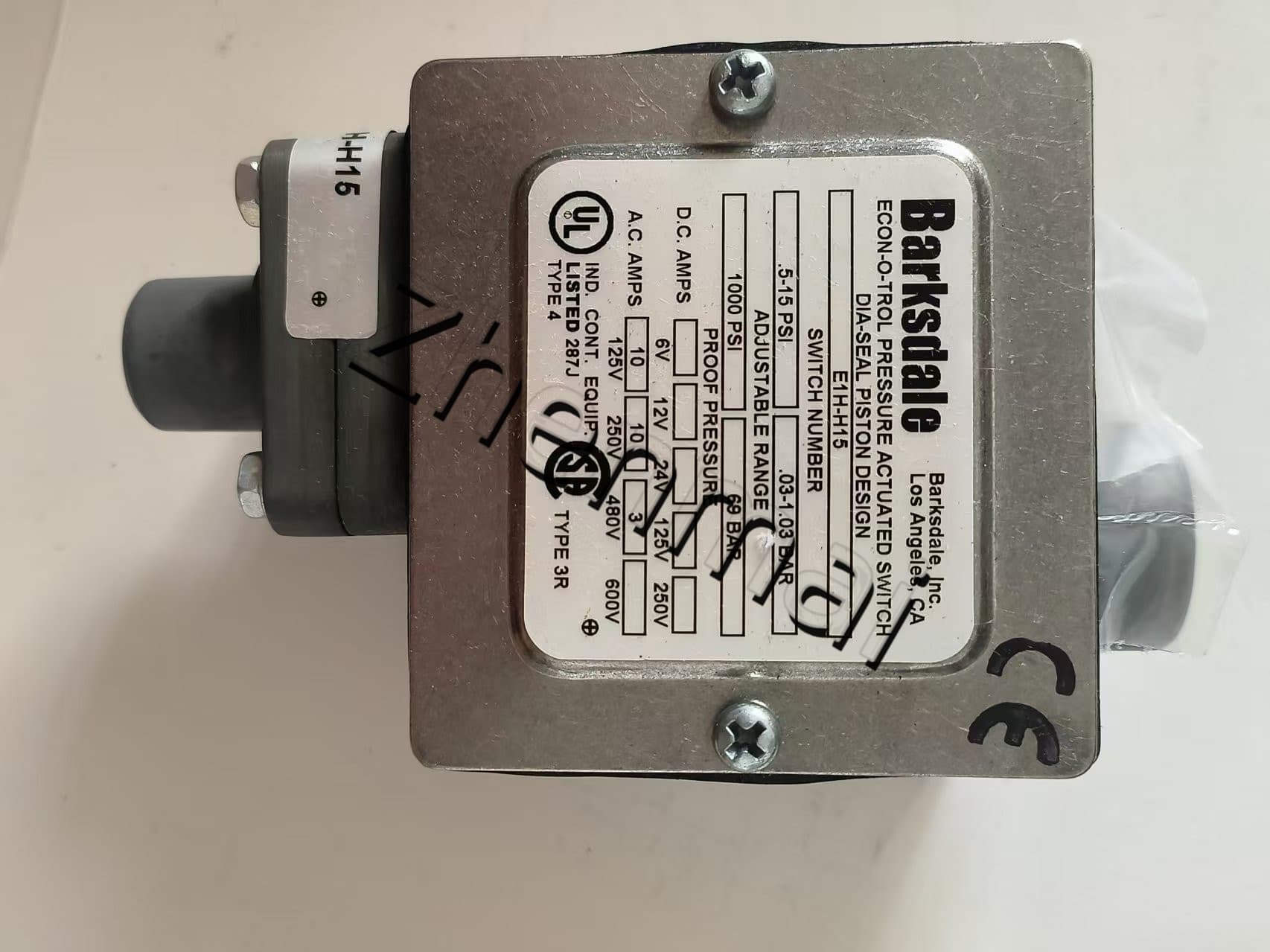 Helt ny original Barksdale E1H-H15 Trycksensor Nivåomkopplare Flödesvakt Tryckomkopplare Snabb leverans