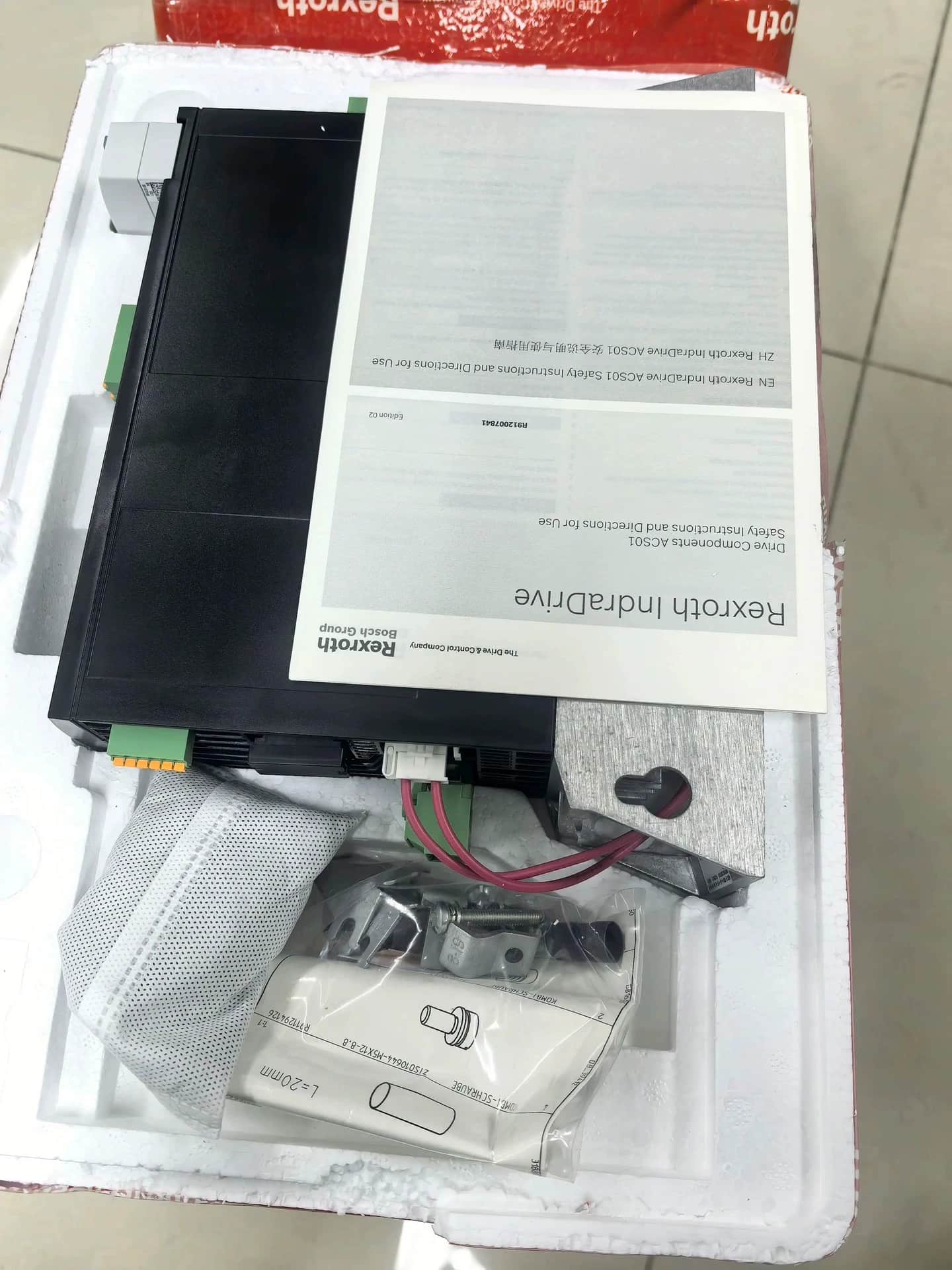 Helt ny original Bosch Rexroth servomotor ACS01.1E-W0018-A-03-B-ET-EC-NN-NN-NN-FW Servomotor Snabb leverans