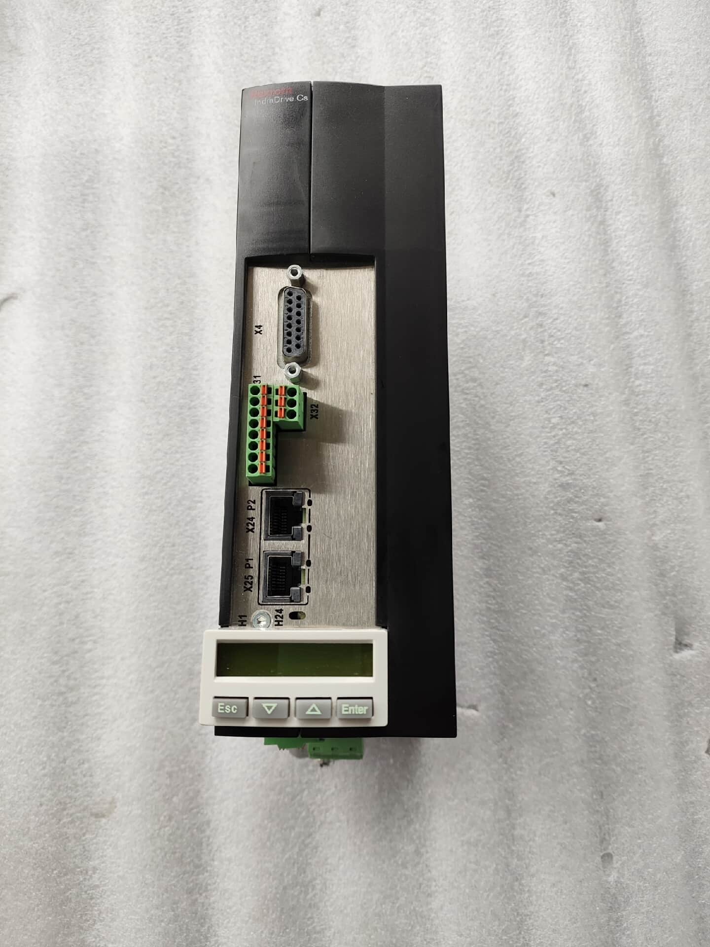 Helt ny original Bosch Rexroth servomotor ACS01.1E-W0036-A-03-B-ET-EC-NN-NN-NW Servomotor Snabb leverans