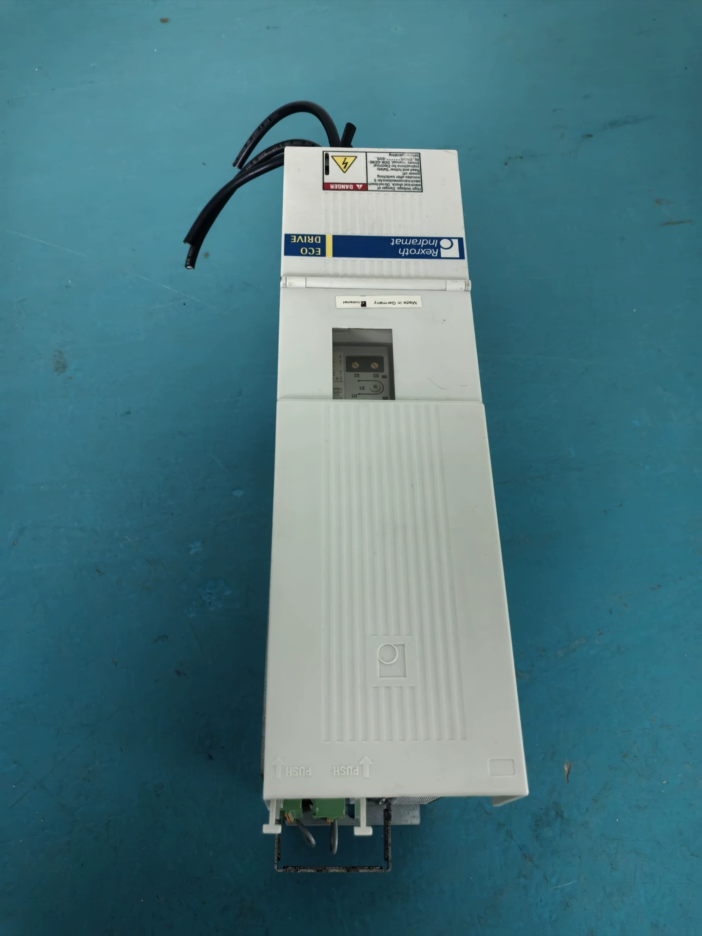 Helt ny original Bosch Rexroth servomotor DKC03.3-100-7-FW servomotor Snabb leverans