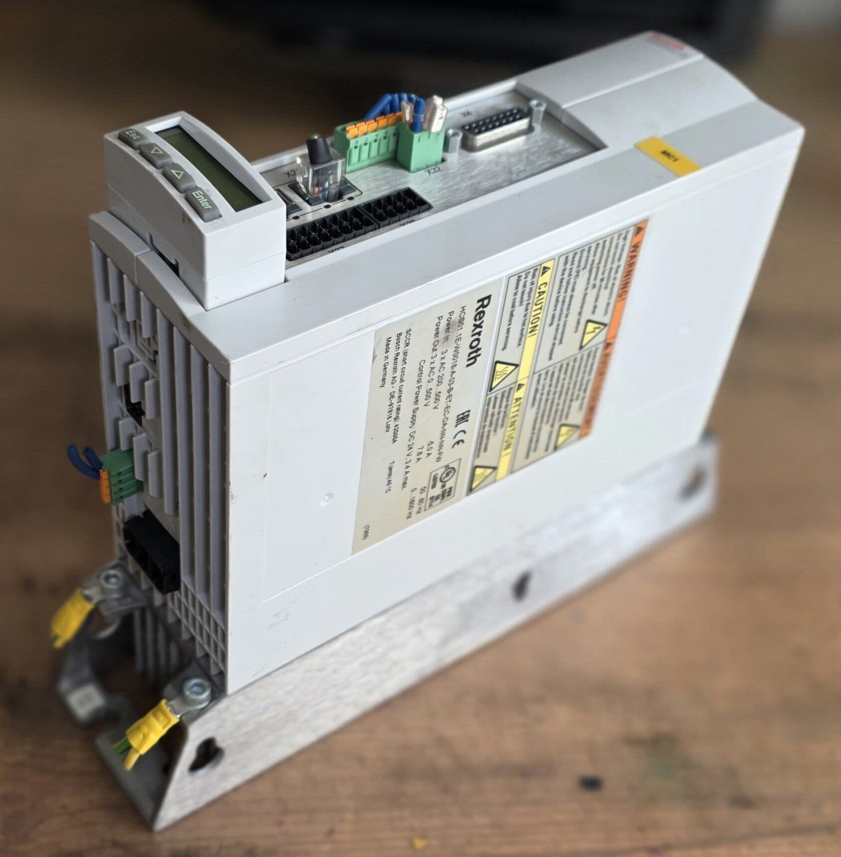 Helt ny original Bosch Rexroth servomotor HCS01.1E-W0018-A-03-B-ET-EC-DA-NN-NN-FW Servomotor Snabb leverans