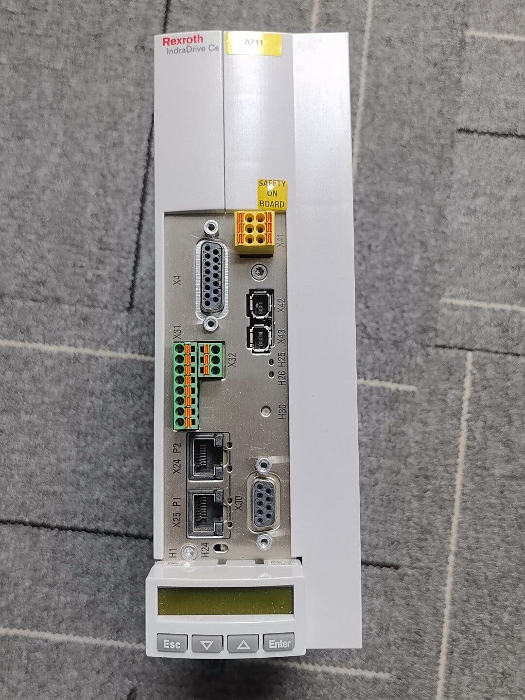 Helt ny original Bosch Rexroth servomotor HCS01.1E-W0018-A-03-B-ET-EC-EP-S4-NN-FW servomotor Snabb leverans