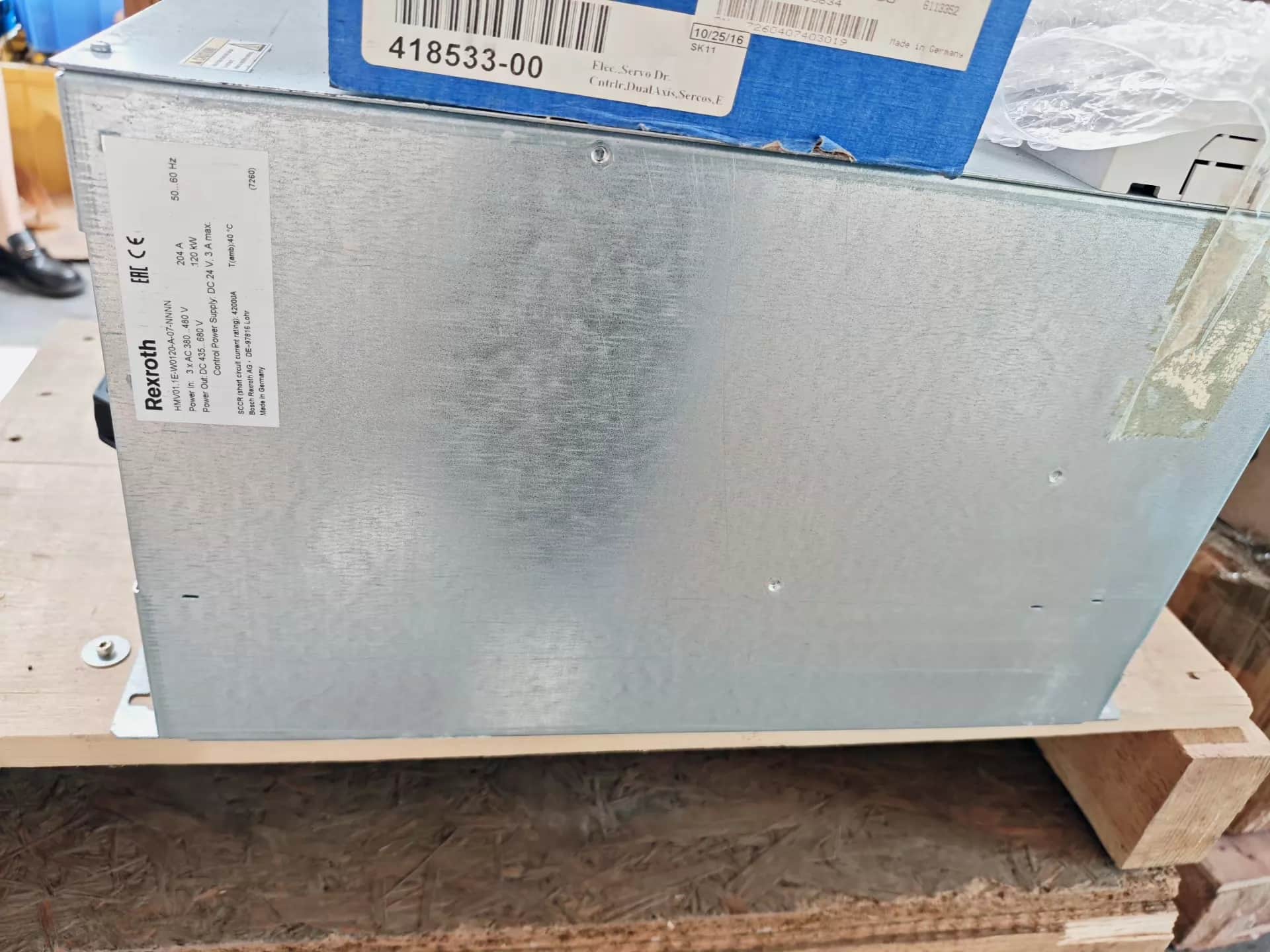 Helt ny original Bosch Rexroth servomotor HLB01.1E-W0120-07-NNNN Servomotor Snabb leverans