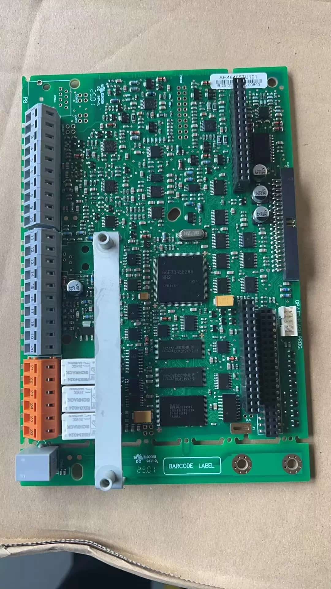 Helt ny original Parker AH464657U001 Servodrivenheter med variabel frekvens servomotorer styrenheter Snabb leverans