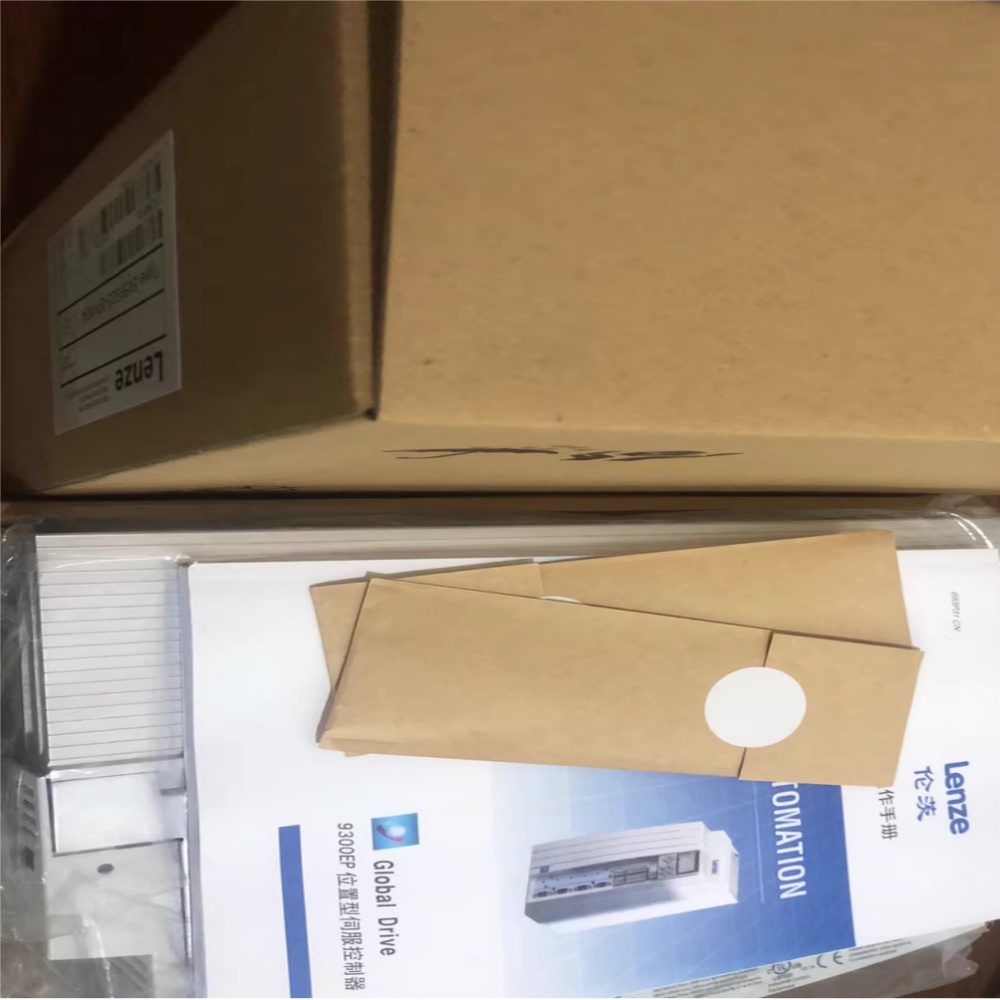 Äkta ny Lenze E94ASSE0044 Industriell I/O-modul FedEx DHL Snabb leverans